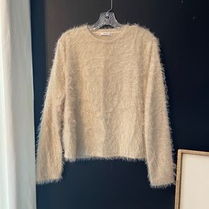 Mango fuzzy sweater